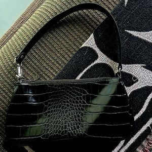 JW PEI EVA SHOULDER BAG